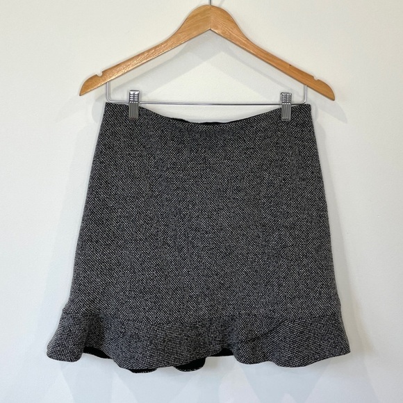 LOFT Black and White Mini Ruffle Hem Tweed Skirt - Picture 1 of 5